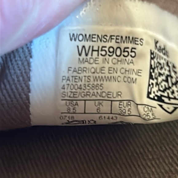 Keds Taupe Vegan Suede Slip-on Sneakers Women’s size 8.5 - Picture 9 of 9